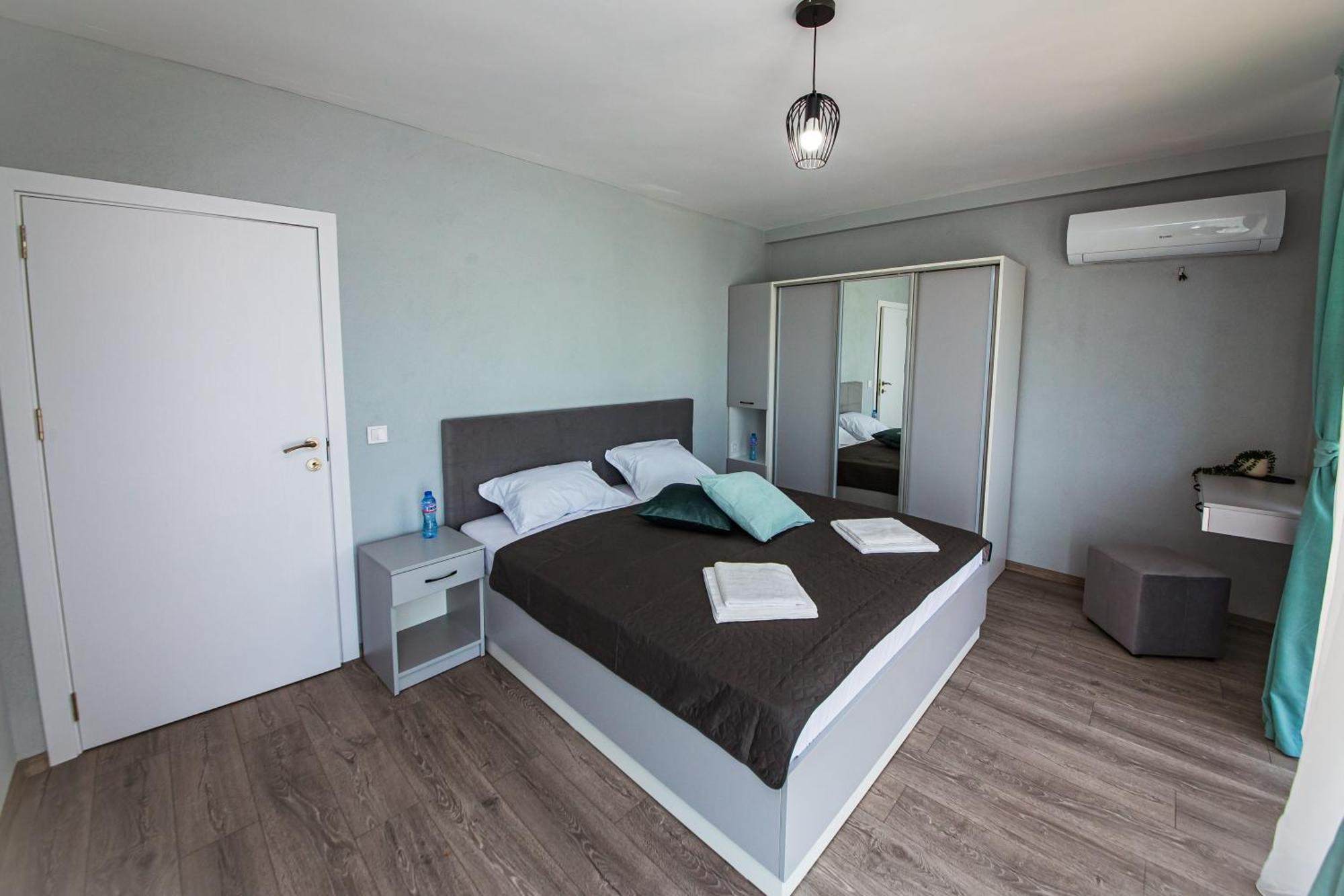 Athmospherevillaema Apartments คราเนโว ภายนอก รูปภาพ