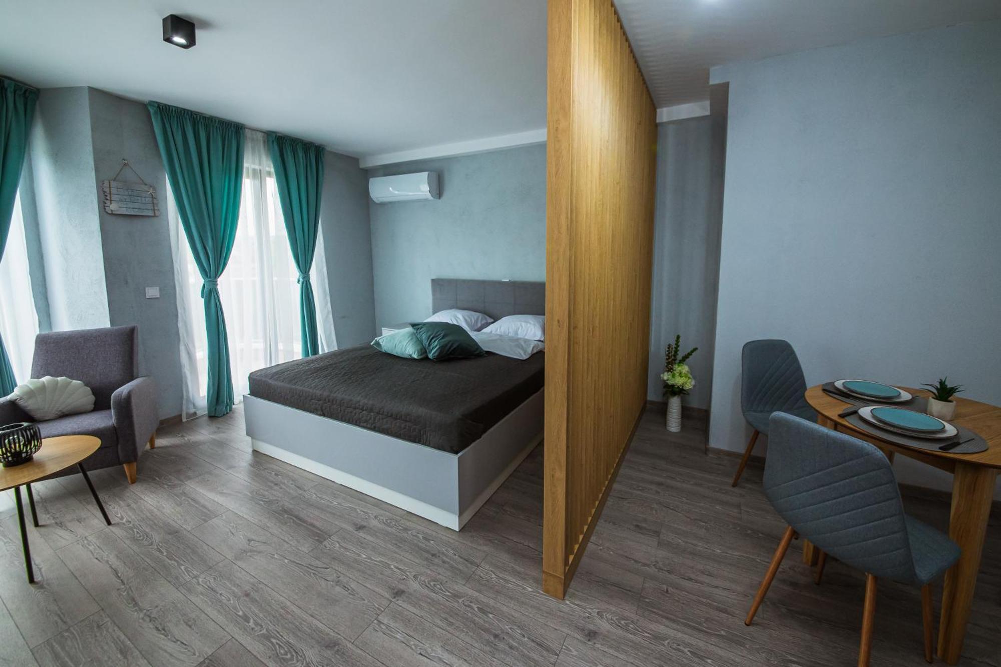 Athmospherevillaema Apartments คราเนโว ภายนอก รูปภาพ